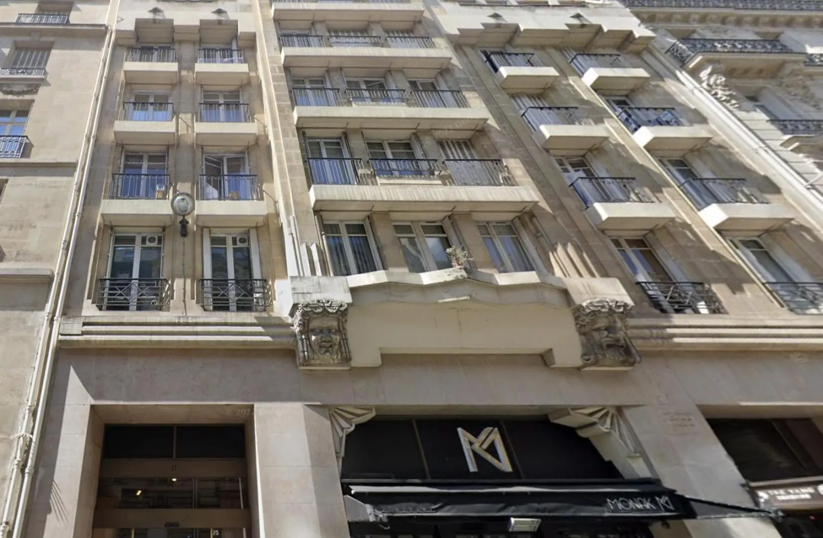 Anthony's Paris